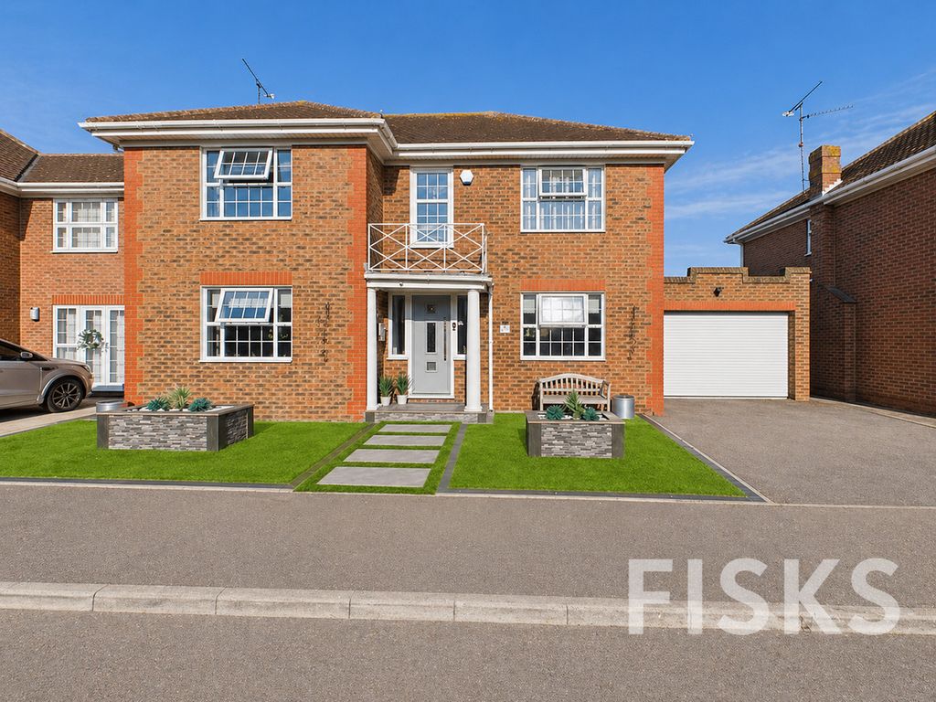 Property photo 1 of 32