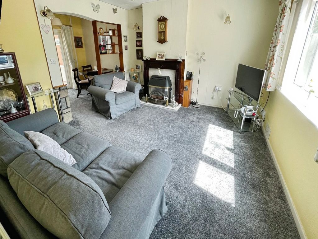Property photo 3 of 13 Picture No. 10