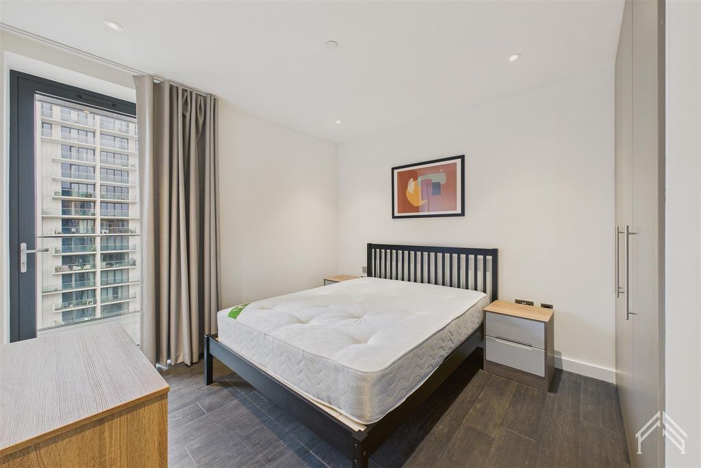 Property photo 3 of 13 Cam02700G0-Pr0427-Still002.Jpg