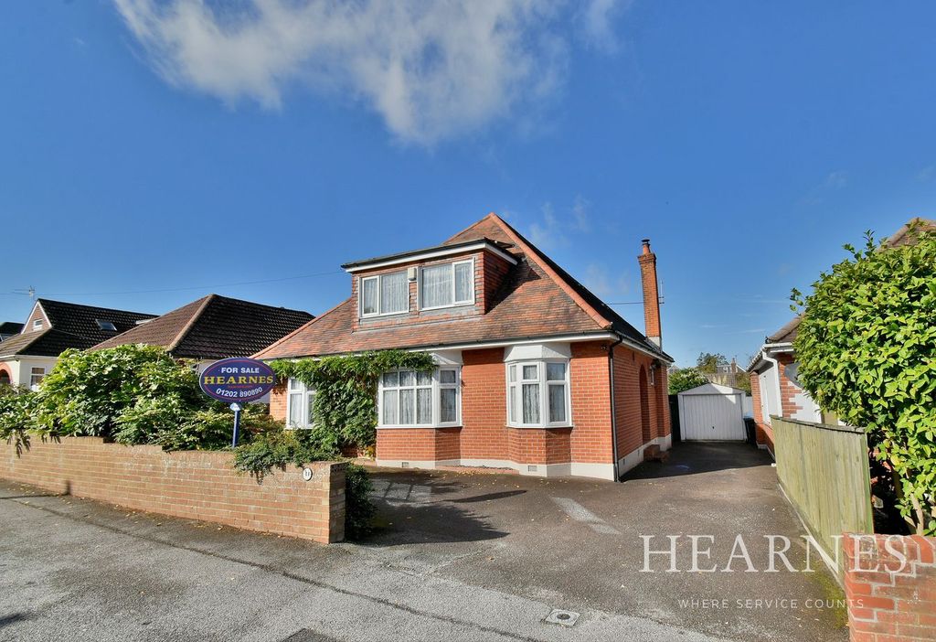 Property photo 1 of 21