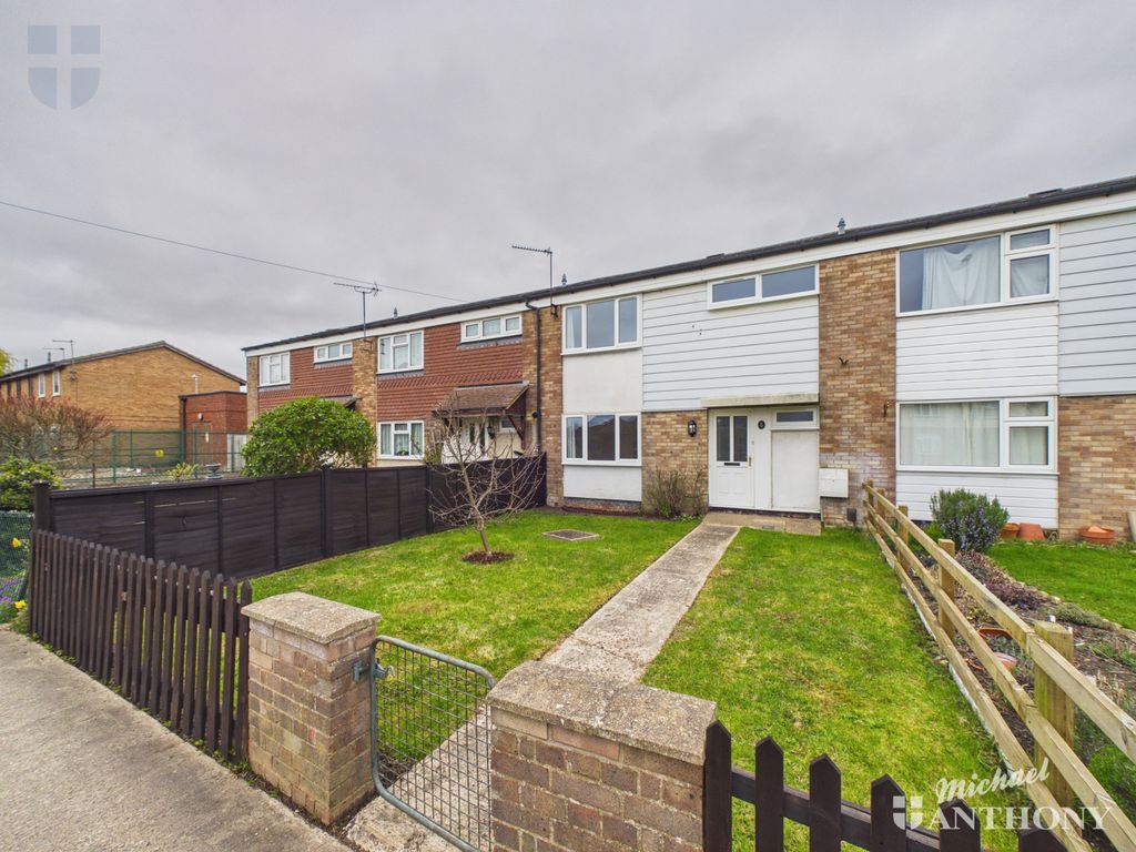 Property photo 1 of 12 Cam03218G0-Pr0959-Still033