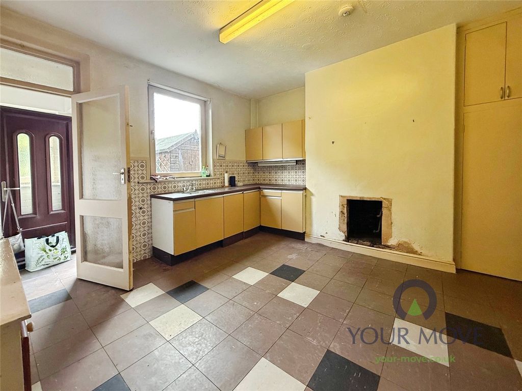 Property photo 3 of 11 Picture No. 16