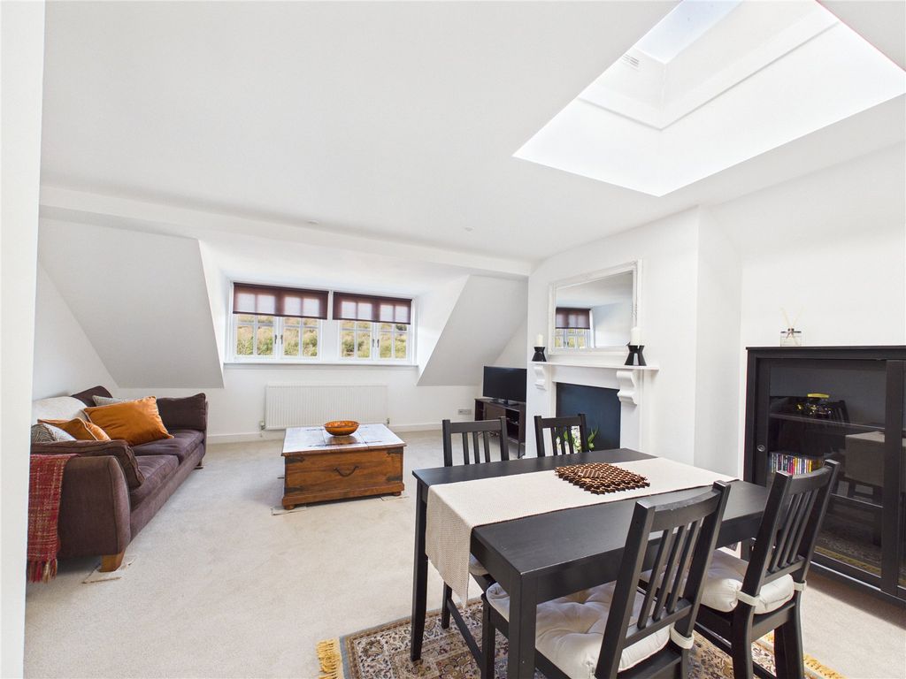 Property photo 2 of 12 Picture No. 40