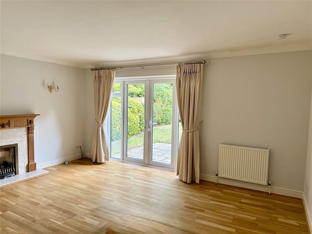 Property photo 3 of 11 Picture No. 06