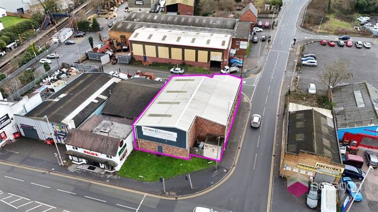 Property photo 2 of 8