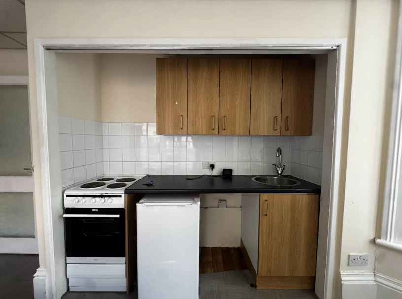 Property photo 2 of 5
