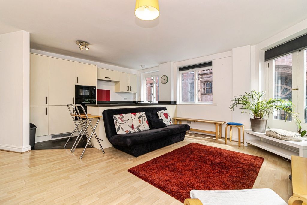 Property photo 3 of 9 Photo