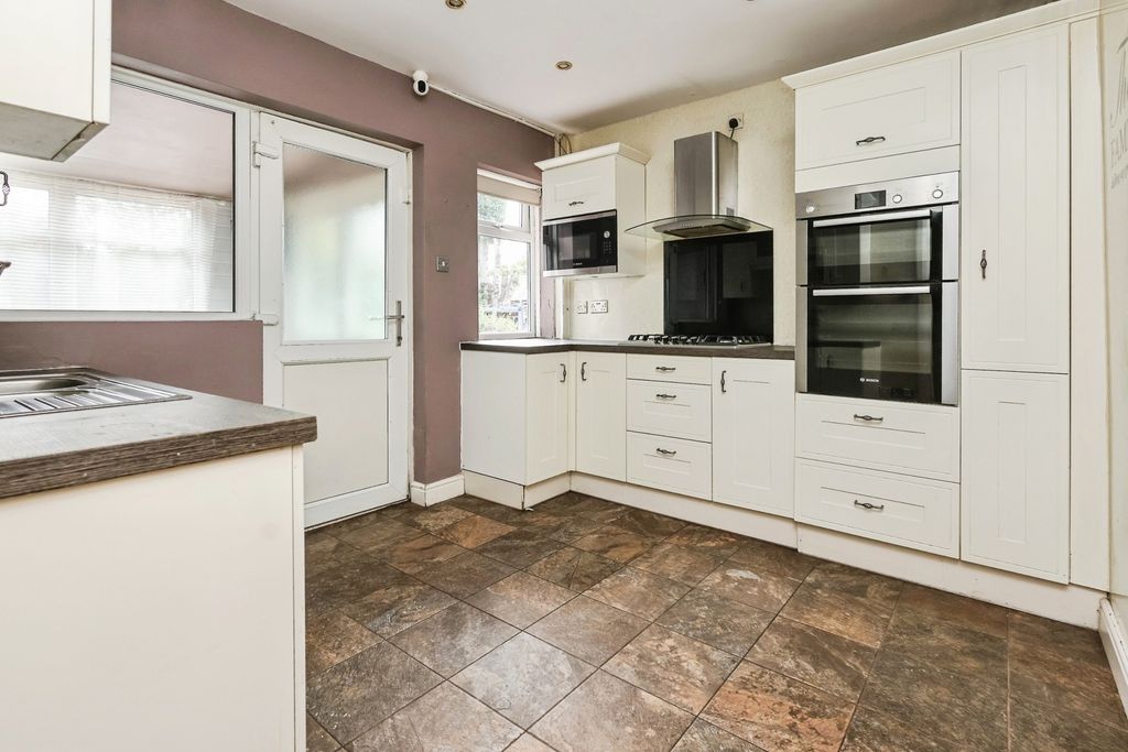 Property photo 2 of 26 Pbox-Img.Jpg
