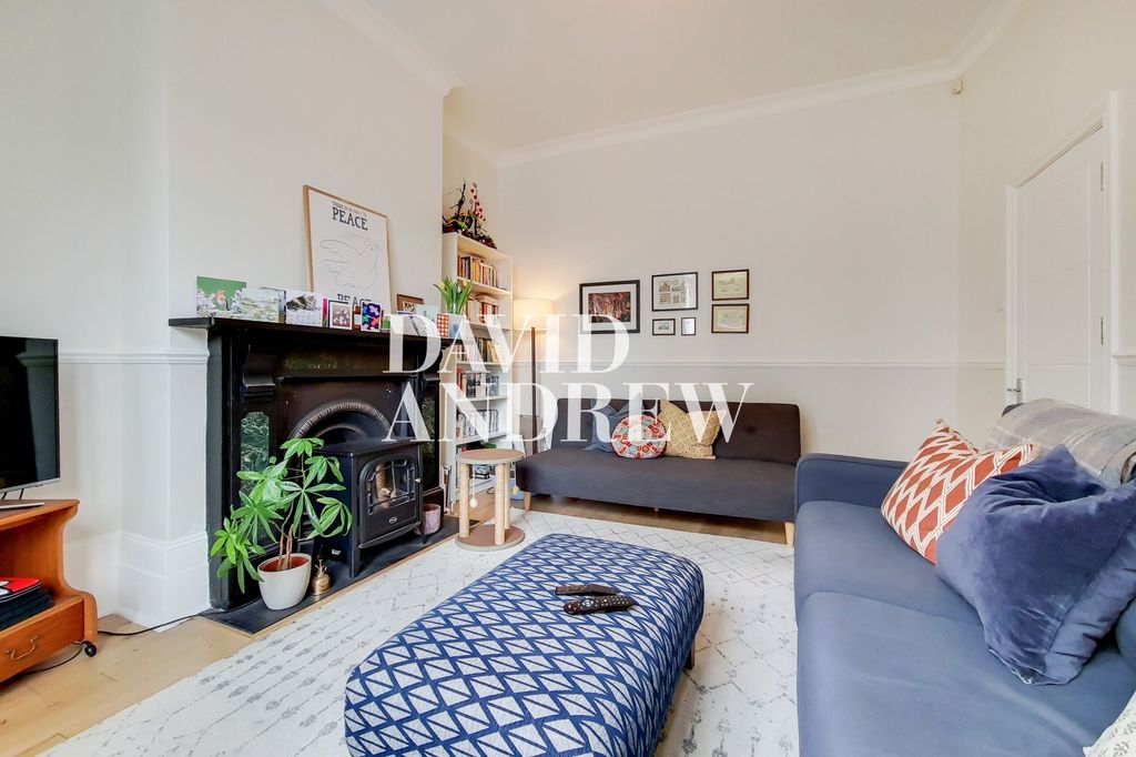 Property photo 3 of 14