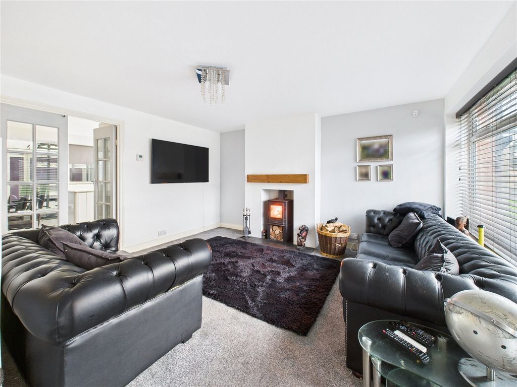 Property photo 1 of 22 Picture No. 27