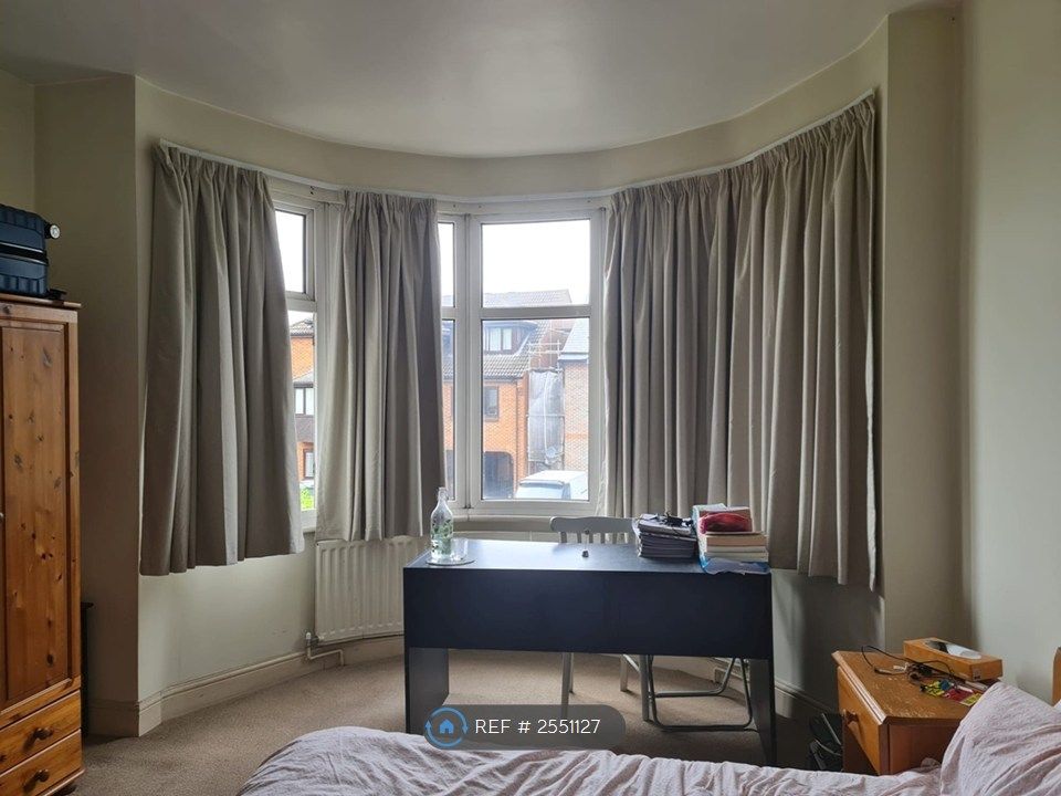 Property photo 3 of 13