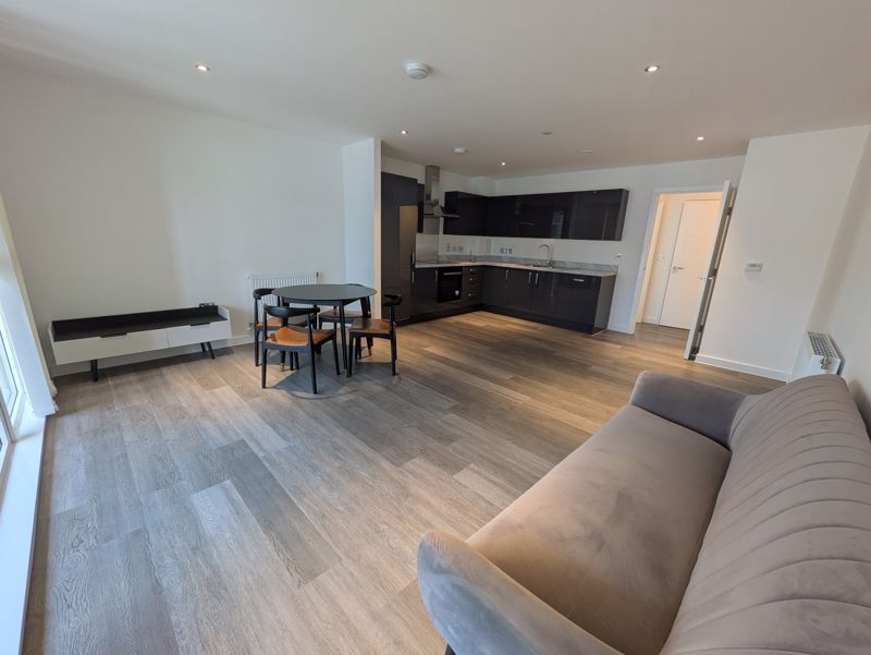 Property photo 3 of 8 Photo 2