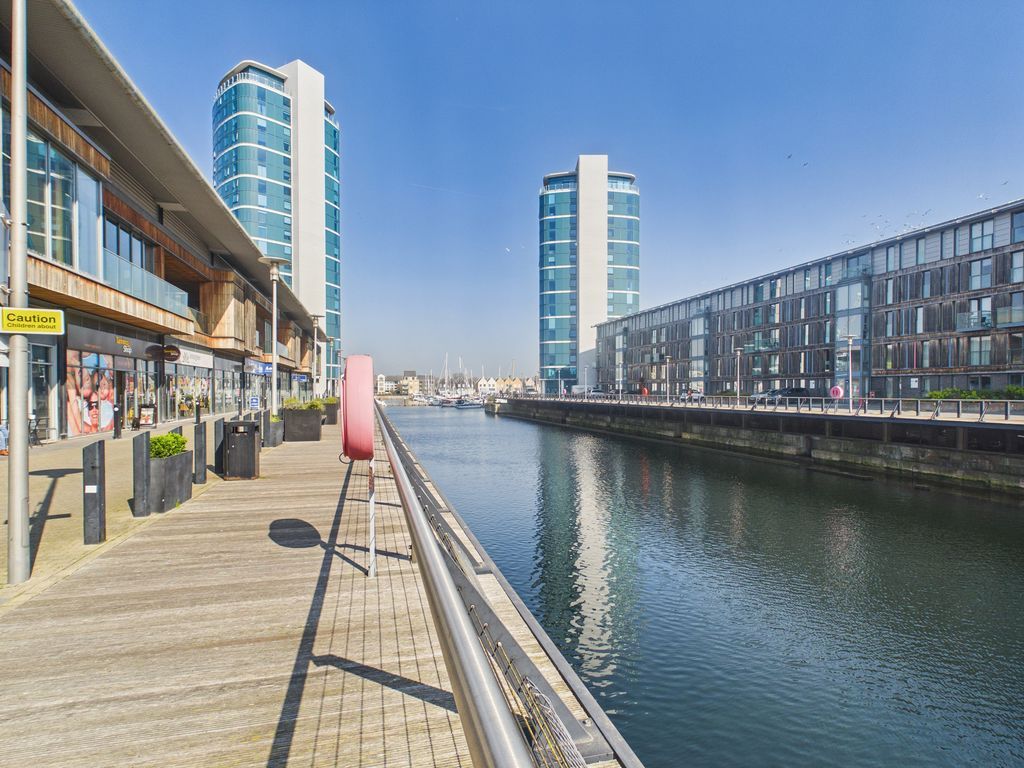 Property photo 1 of 7 Photo 7