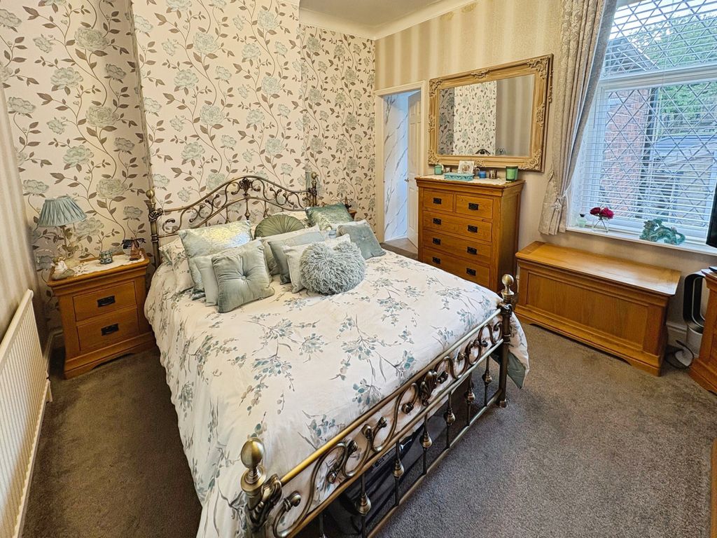 Property photo 2 of 27 5E48ba58-D-4Fd1-BA81-85551B13A496-2676-000000Bef9A8770B