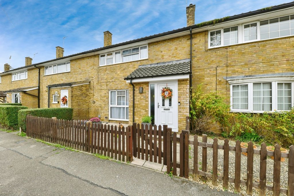 Property photo 2 of 18 Front