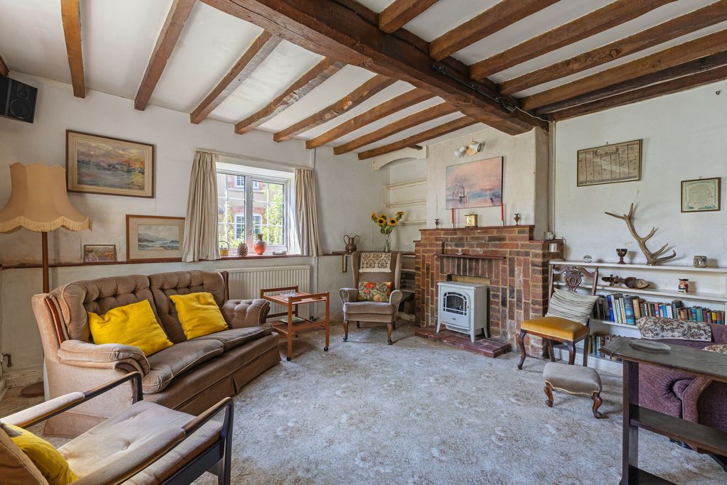 Property photo 3 of 18