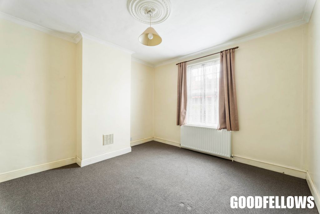 Property photo 2 of 10 Picture No. 01