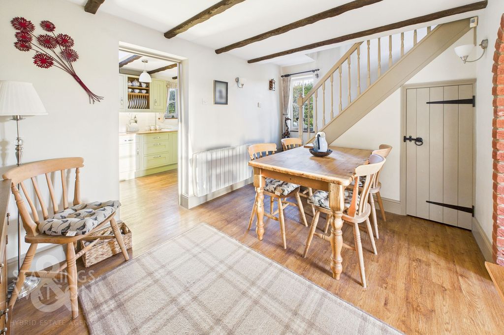 Property photo 3 of 21