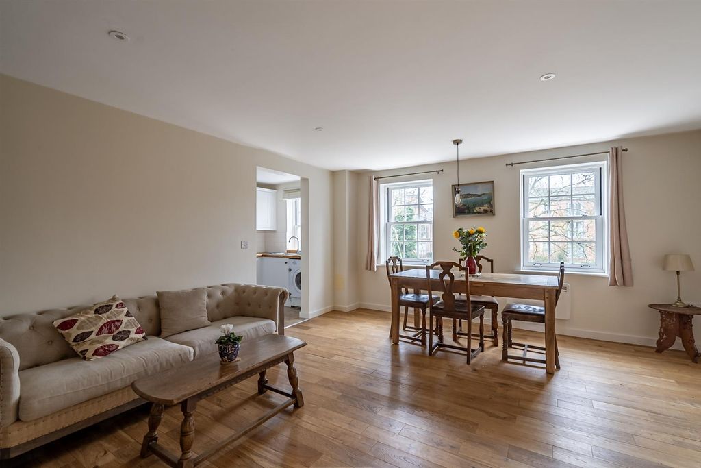 Property photo 3 of 15 Open Plan Living