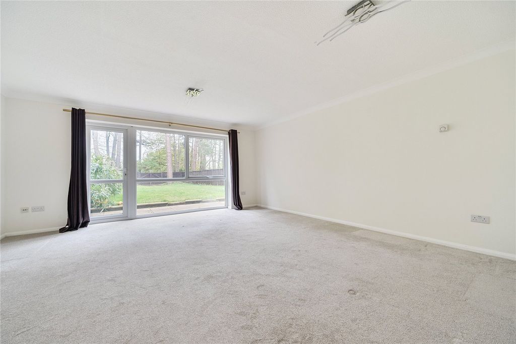 Property photo 3 of 11 Picture No. 04