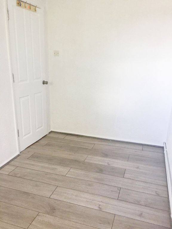 Property photo 2 of 10 Gallery