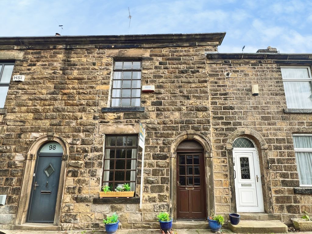 Property photo 1 of 12 External