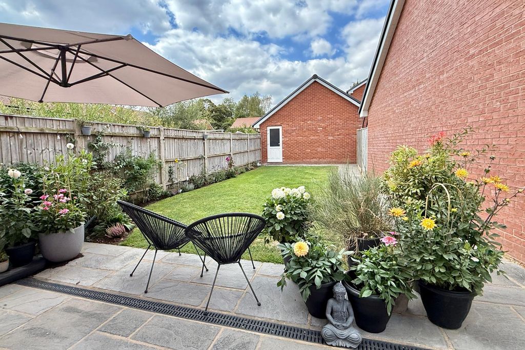 Property photo 2 of 25 Gallery