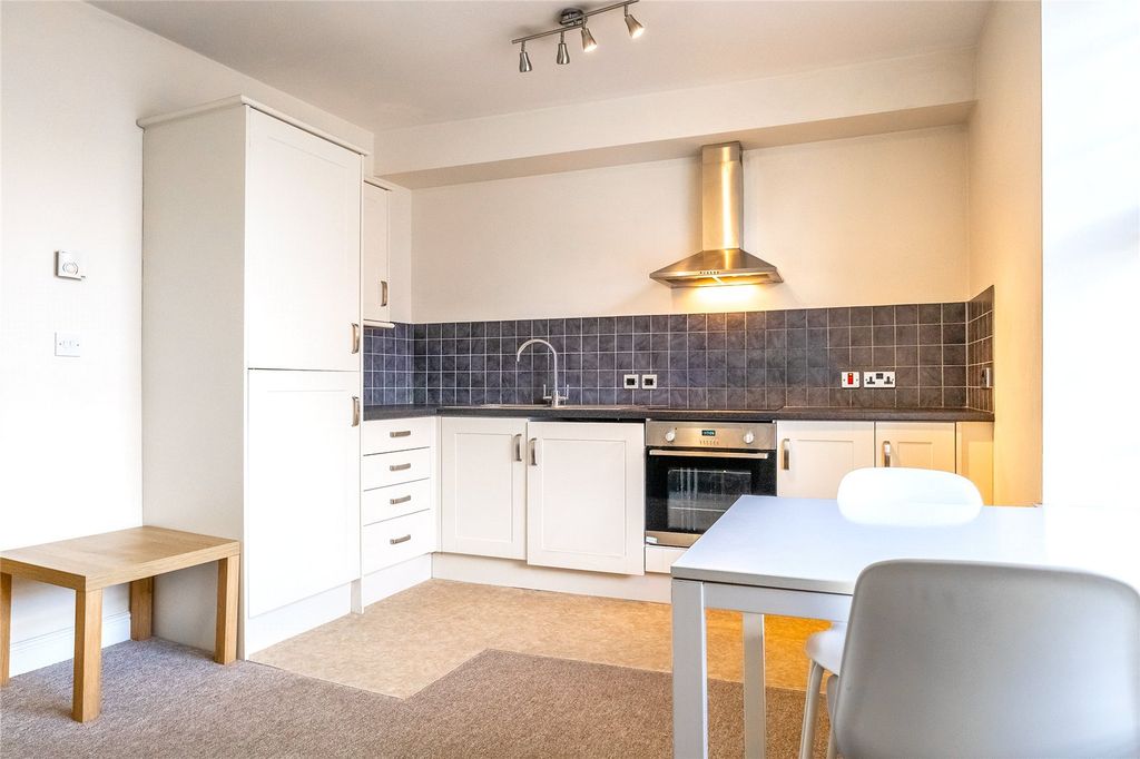 Property photo 1 of 5 Picture No. 09