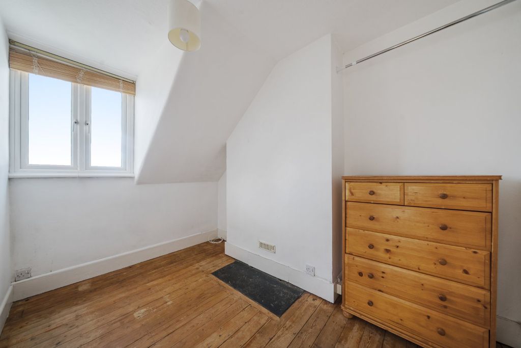 Property photo 3 of 7 Picture No. 06