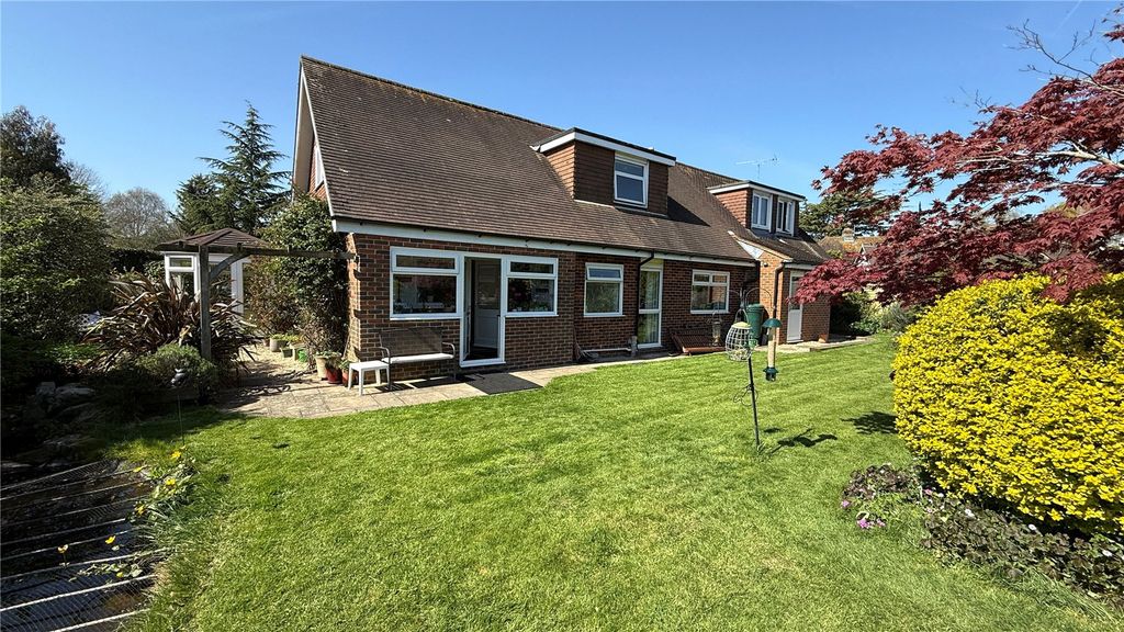 Property photo 2 of 21 The Garden