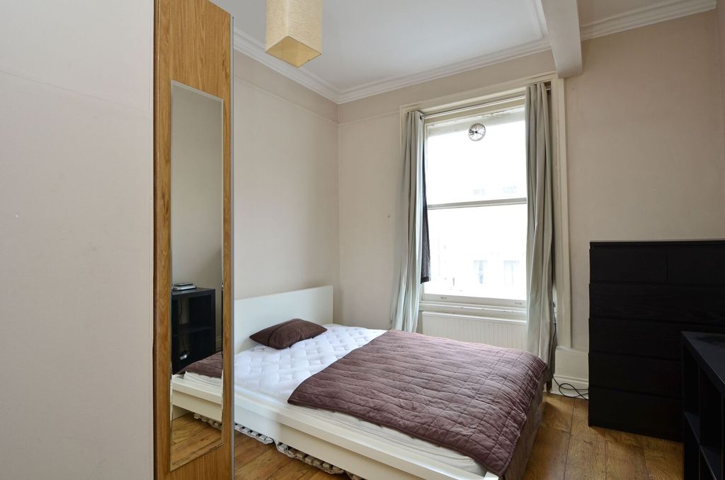 Property photo 1 of 5