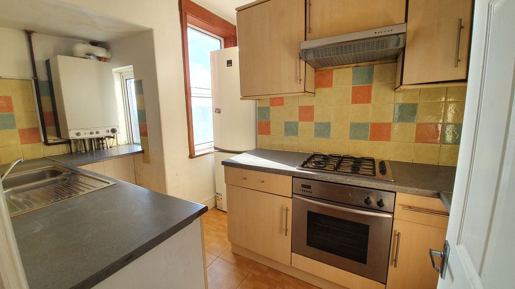 Property photo 2 of 7