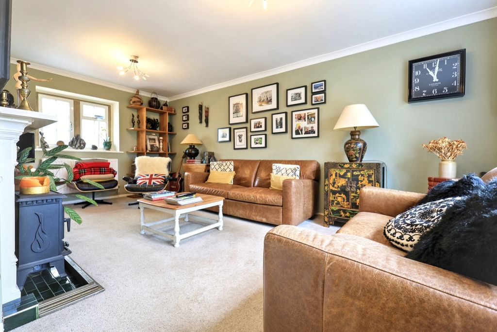 Property photo 3 of 21 Img_2720