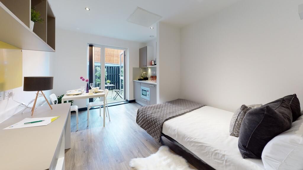 Property photo 1 of 7 Image