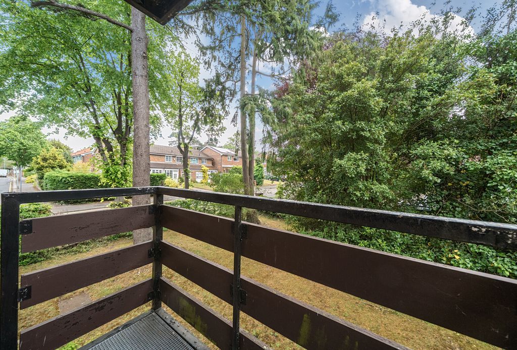 Property photo 3 of 10 1465440-8-6A0Aedc...