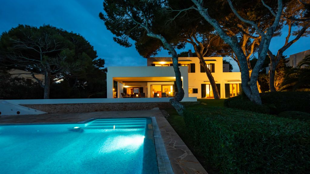 Property photo 2 of 43 81250 Small-49.Jpg