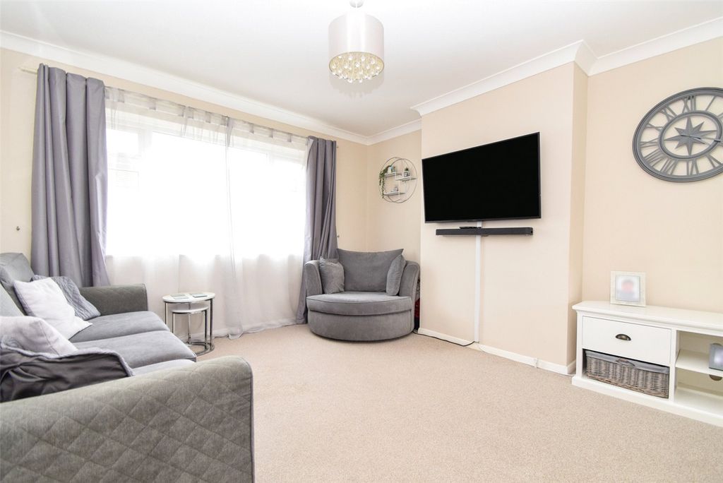 Property photo 3 of 12 Picture No. 04