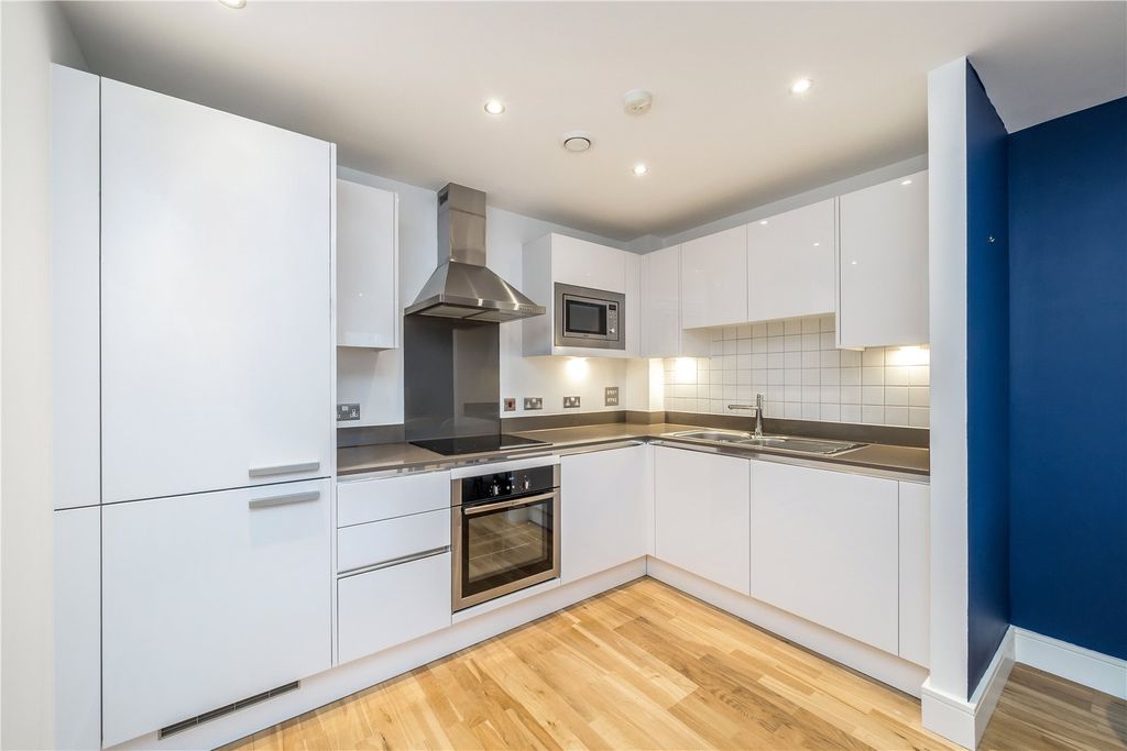 Property photo 3 of 7 Picture No. 06