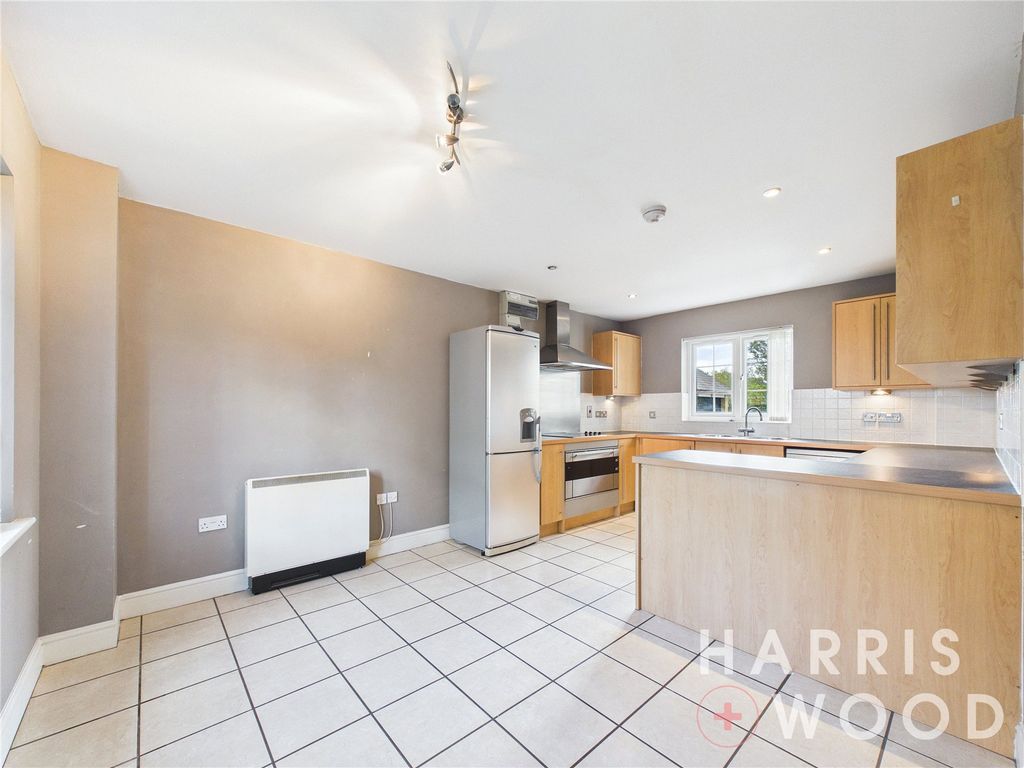 Property photo 2 of 15 Picture No. 10