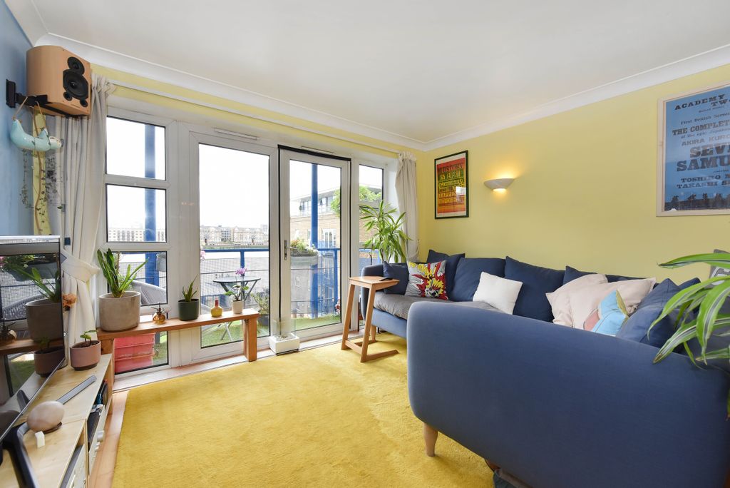 Property photo 3 of 16 Photo 3