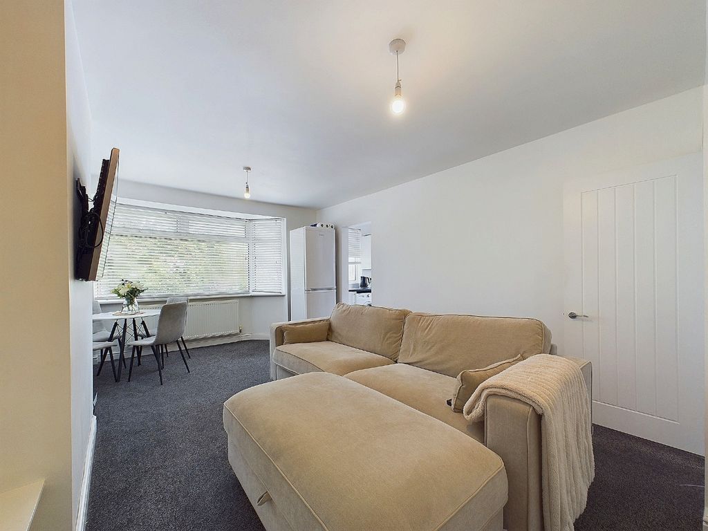 Property photo 1 of 16 3177942