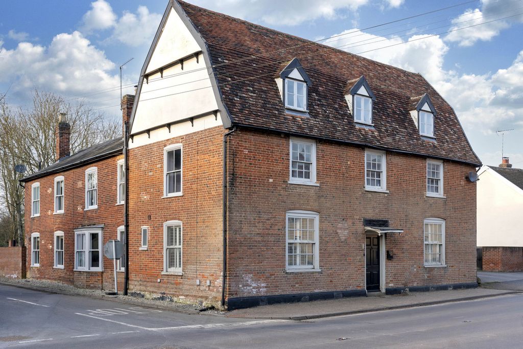 Property photo 1 of 10