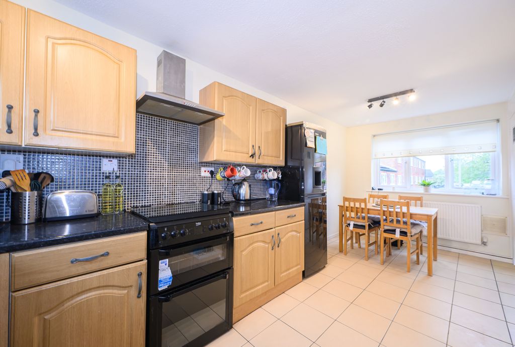 Property photo 3 of 9 _Dsc8654