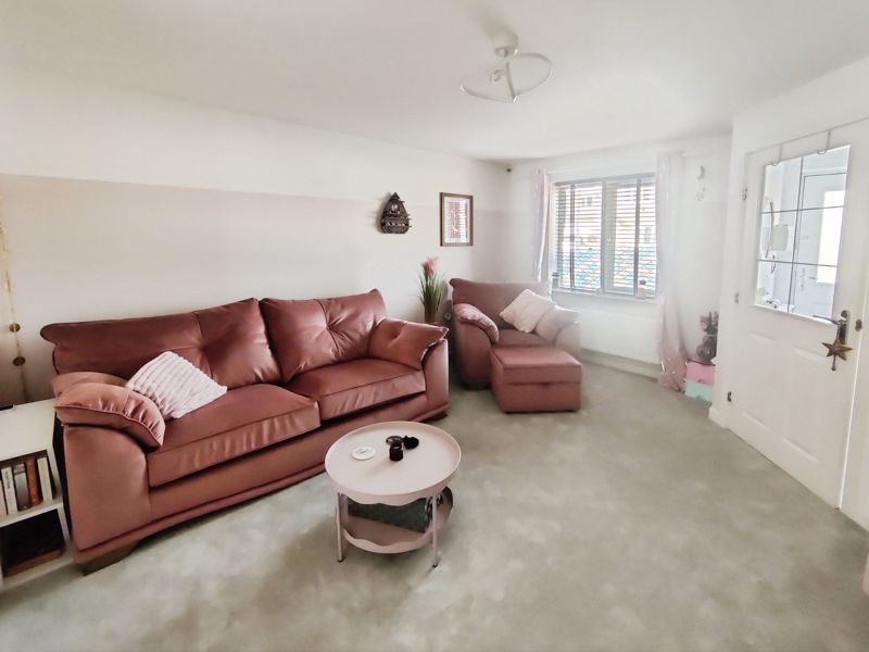 Property photo 3 of 12 Photo 12