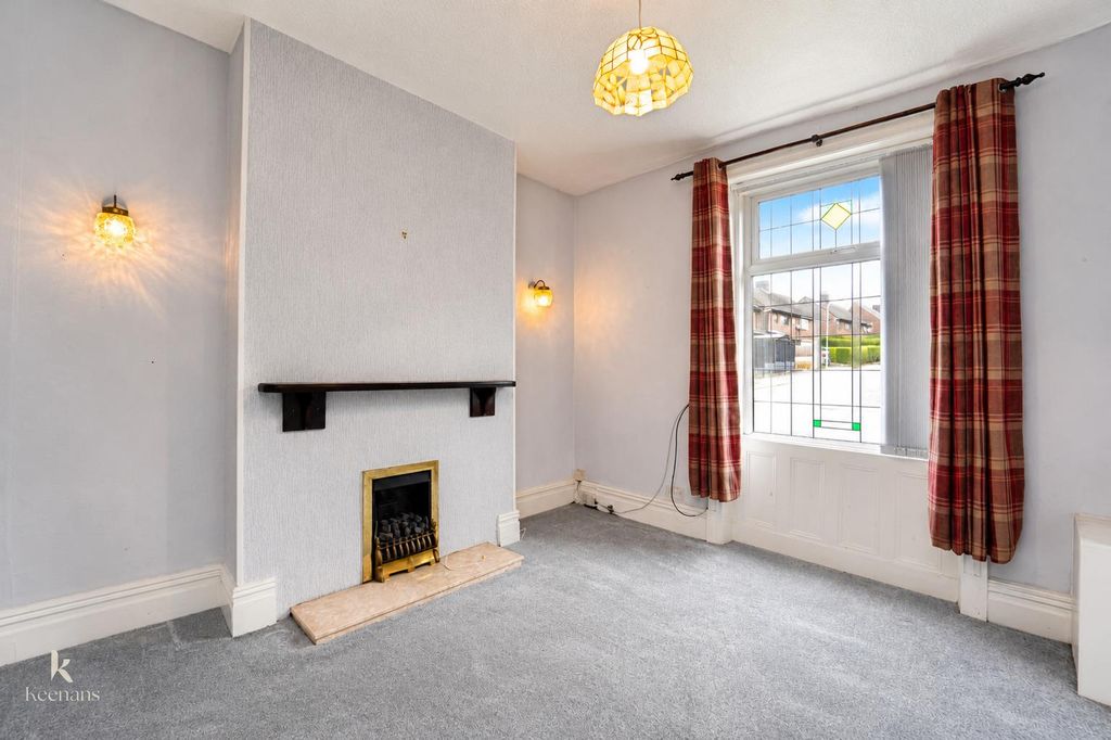 Property photo 3 of 20 Elmfield (18).Png
