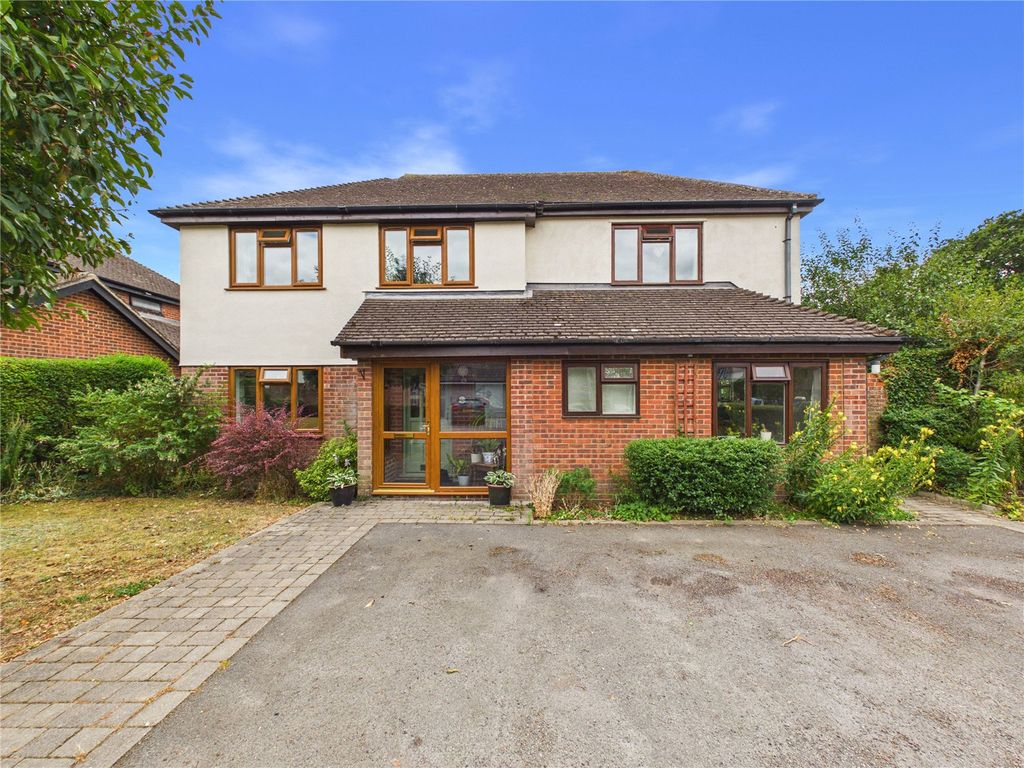 Property photo 1 of 28 Picture No. 06