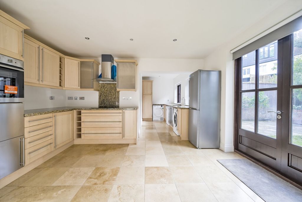 Property photo 2 of 23 1218312 (5)