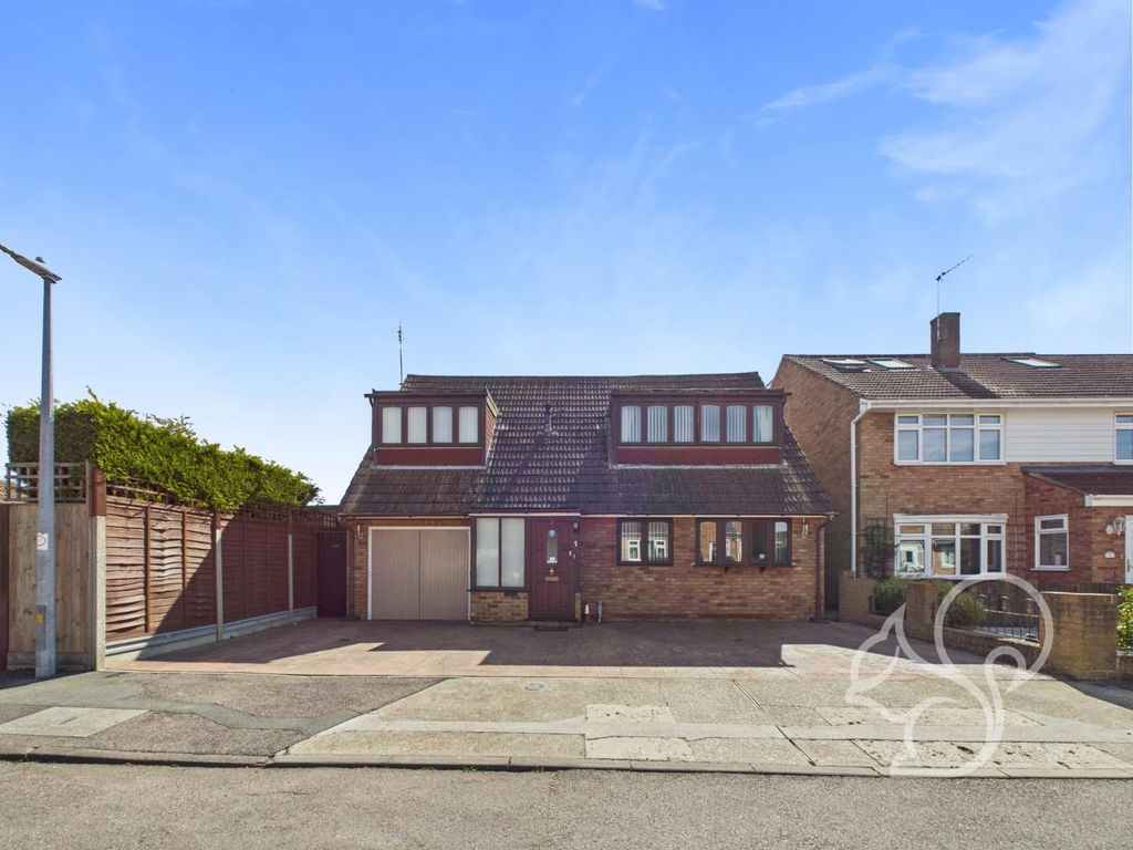 Property photo 1 of 30 Cam01659G0-Pr0403-Still036.Jpg