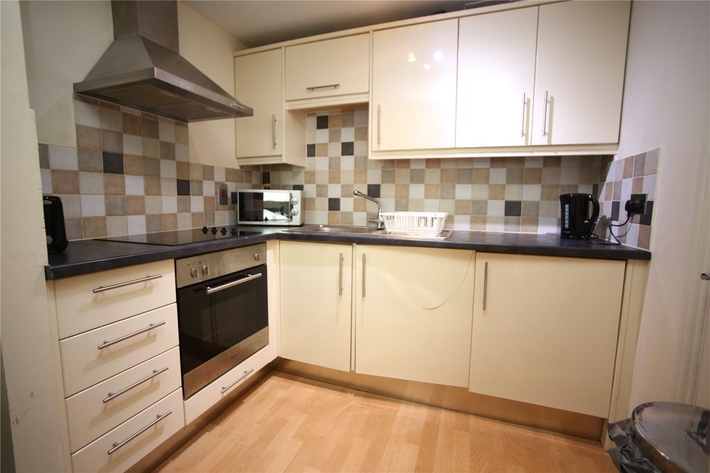 Property photo 1 of 5 Picture No. 20