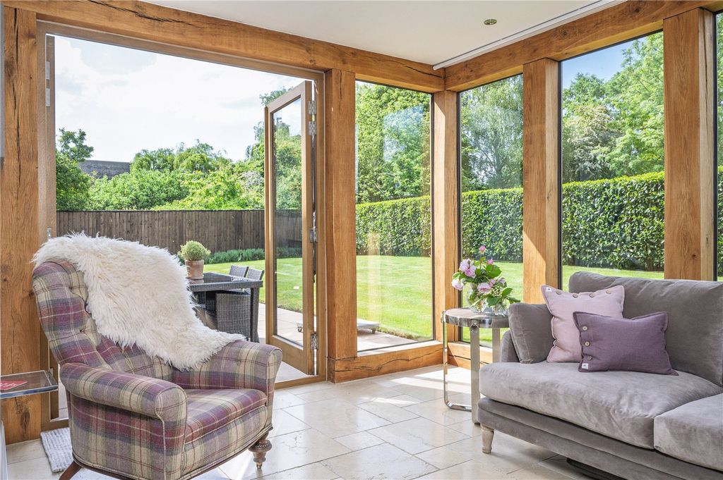 Property photo 3 of 17 Kitchen/Family Room